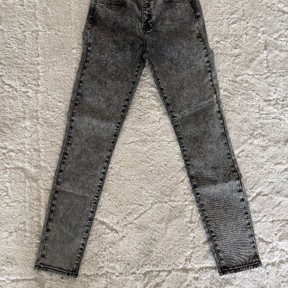 Pistola Jeans Women’s 26 Skinny Button Fly Black Washed Inseam 27" NEW - Picture 1 of 4